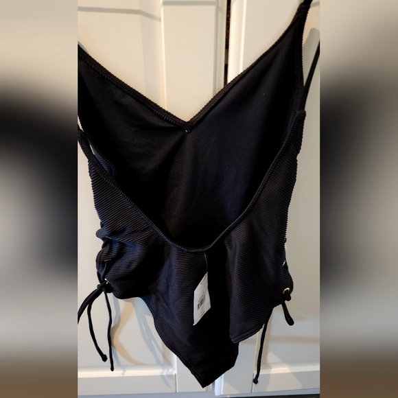 Topshop one-piece swimsuit - Picture 2 of 4